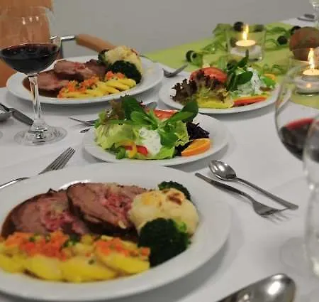 Hotell Akzent Stadt ***s 3*